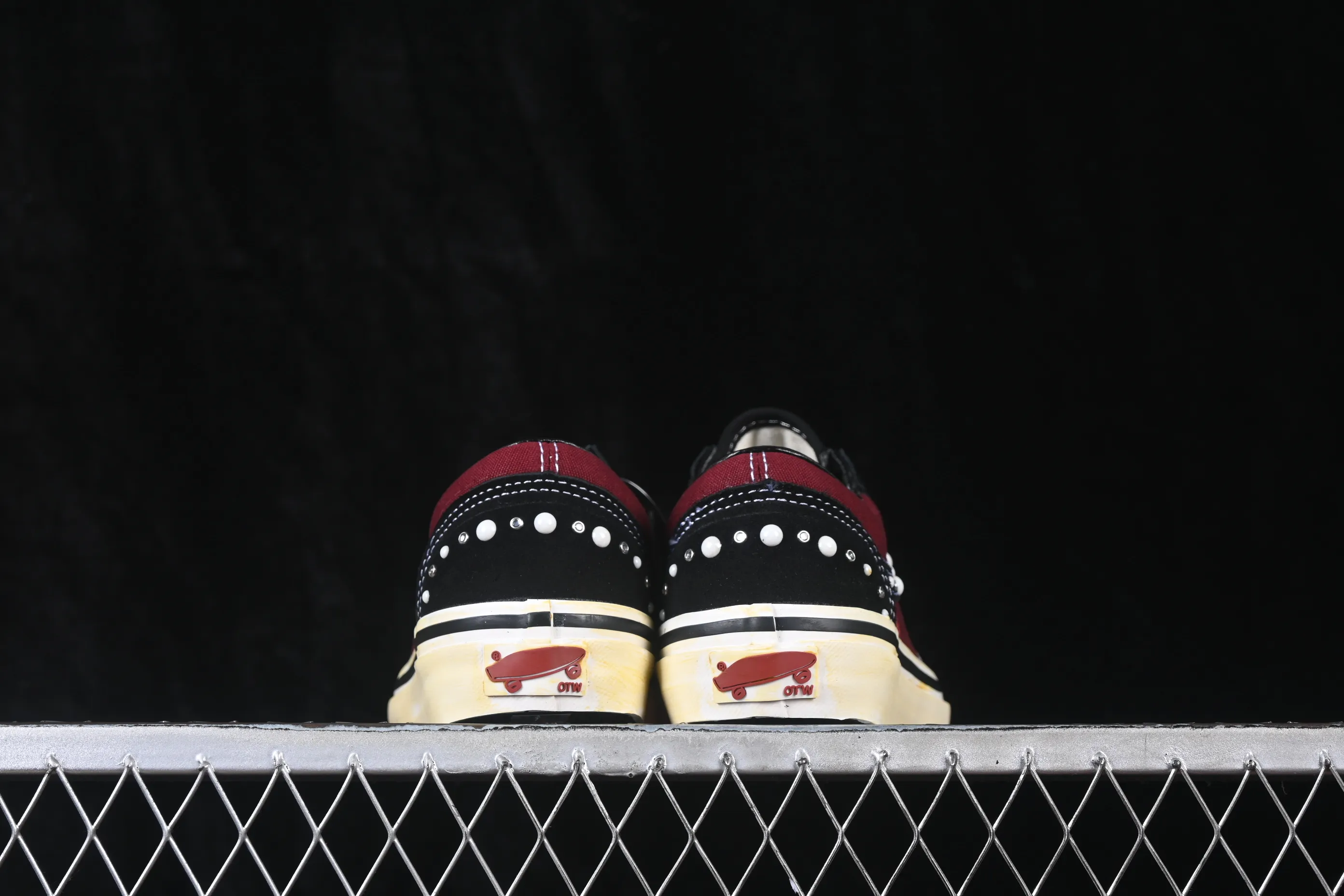 All categories Vans Vans series Vans Low Vans low top Vans Old Skool 36 Vans low-top casual skateboard shoes VN000DC0FNG